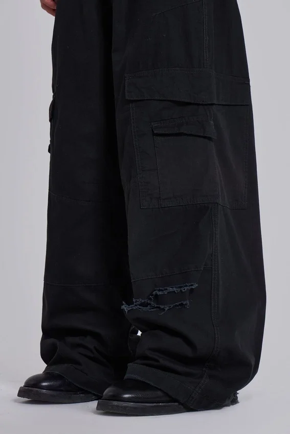 Black Titan Cargos