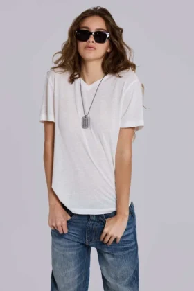 Linen V-Neck T-Shirt