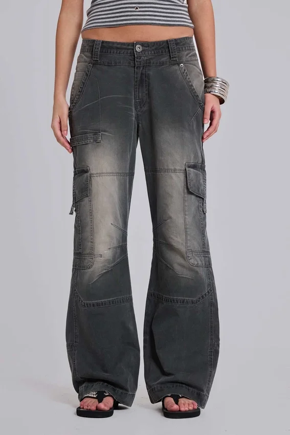 Off Duty Straight Leg Cargos