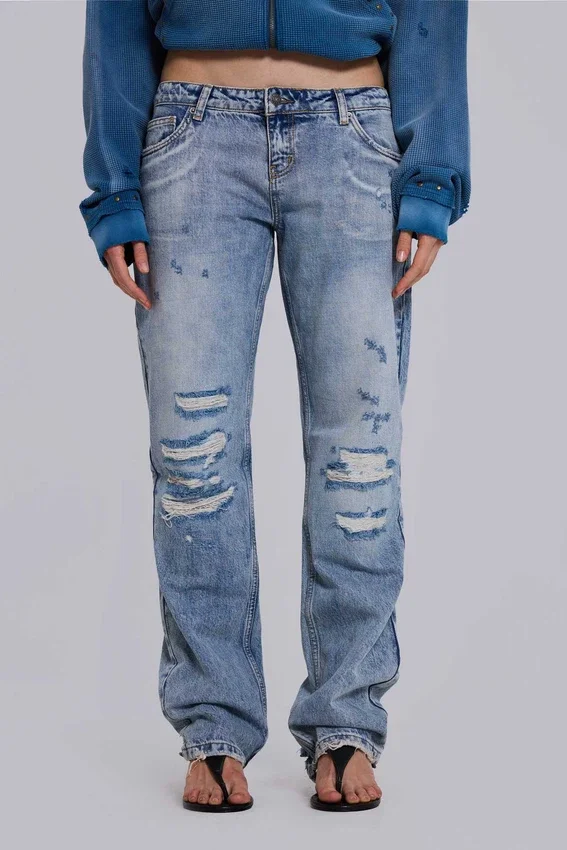Rider Low Rise Straight Leg Jeans in Light Wash